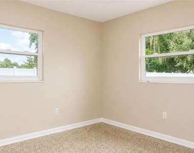 6008 Bob Head Road - Photo Thumbnail 9