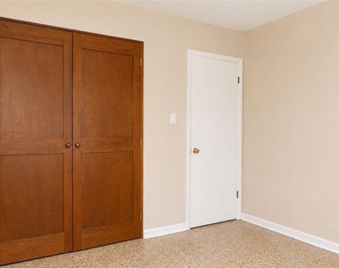 6008 Bob Head Road - Photo Thumbnail 10