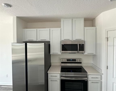 10777 Ironwood Tree Way - Photo Thumbnail 5