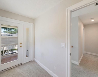 2504 W Tennessee Avenue - Photo Thumbnail 32