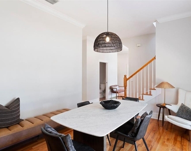 2504 W Tennessee Avenue - Photo Thumbnail 27