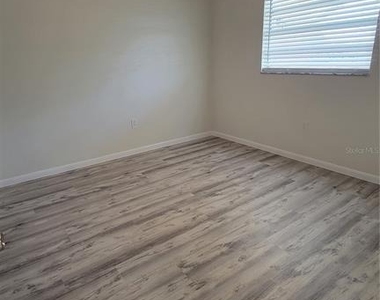 308 Avanda Court - Photo Thumbnail 12