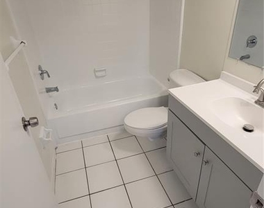 308 Avanda Court - Photo Thumbnail 20