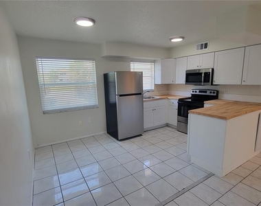 308 Avanda Court - Photo Thumbnail 2