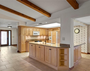 3101 Walnut Street Ne - Photo Thumbnail 20