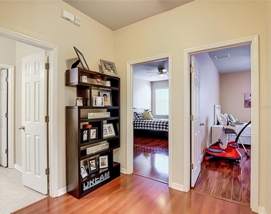 8511 Northton Groves Boulevard - Photo Thumbnail 45