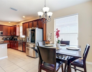 8511 Northton Groves Boulevard - Photo Thumbnail 28