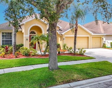 8511 Northton Groves Boulevard - Photo Thumbnail 5