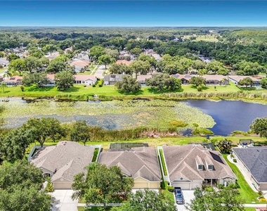 8511 Northton Groves Boulevard - Photo Thumbnail 75