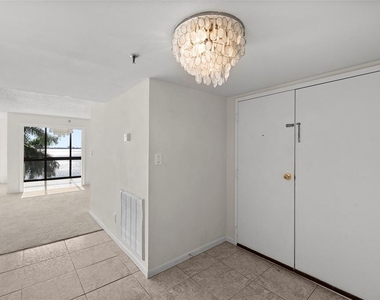 3301 Bayshore Boulevard - Photo Thumbnail 13