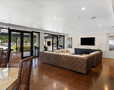 3301 Bayshore Boulevard - Photo Thumbnail 56