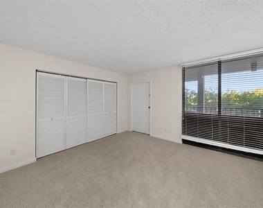 3301 Bayshore Boulevard - Photo Thumbnail 27