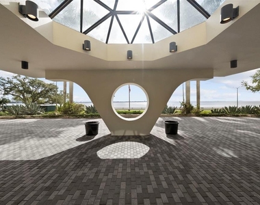 3301 Bayshore Boulevard - Photo Thumbnail 18