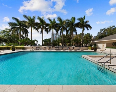 3301 Bayshore Boulevard - Photo Thumbnail 41