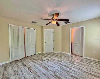 13943 River Willow Place - Photo Thumbnail 30
