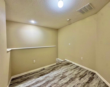 13943 River Willow Place - Photo Thumbnail 25