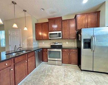 13943 River Willow Place - Photo Thumbnail 12