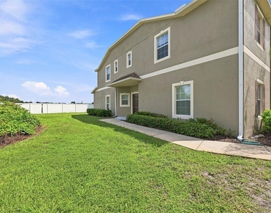 31141 Claridge Place - Photo Thumbnail 27