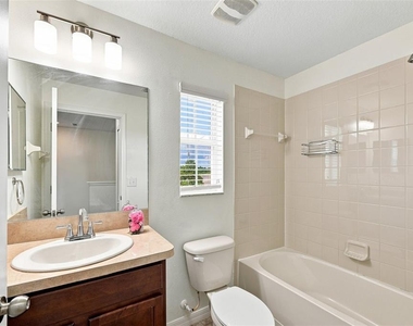 31141 Claridge Place - Photo Thumbnail 20