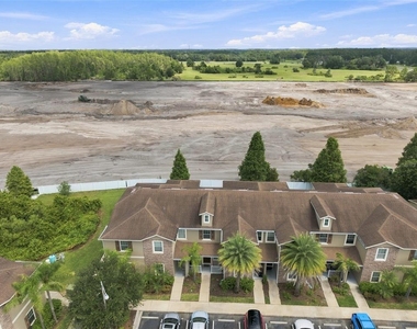 31141 Claridge Place - Photo Thumbnail 31