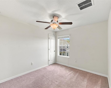 31141 Claridge Place - Photo Thumbnail 17