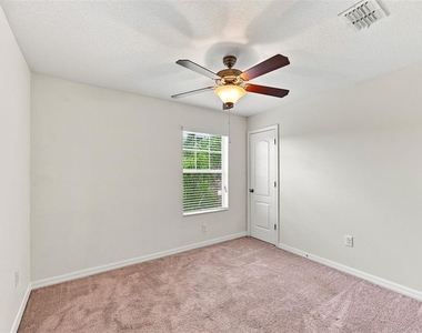 31141 Claridge Place - Photo Thumbnail 19