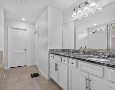 11406 Green Harvest Drive - Photo Thumbnail 23