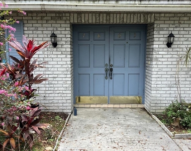 7803 N Whittier Street - Photo Thumbnail 1