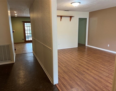 7803 N Whittier Street - Photo Thumbnail 2