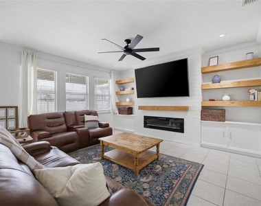 8928 Flourish Drive - Photo Thumbnail 6