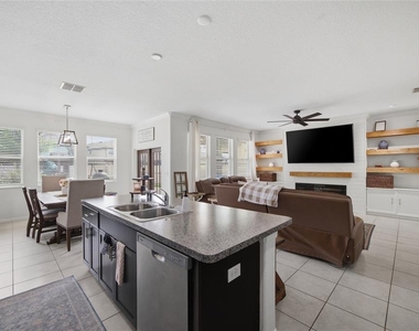 8928 Flourish Drive - Photo Thumbnail 14