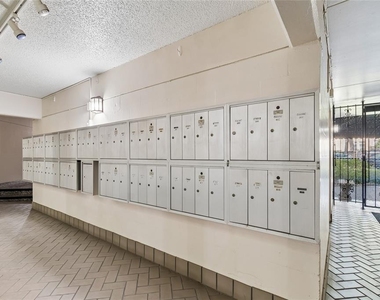 3325 Bayshore Boulevard - Photo Thumbnail 25