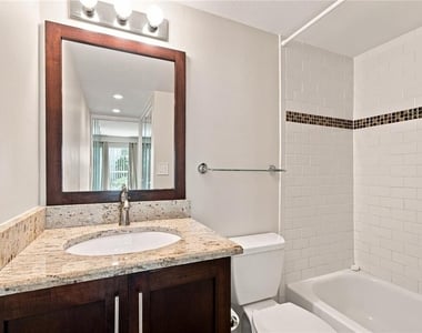 3325 Bayshore Boulevard - Photo Thumbnail 14