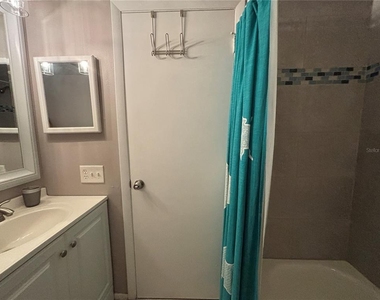 204 Meadow Lane - Photo Thumbnail 14
