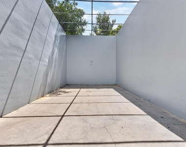 4110 Waterside Island Court - Photo Thumbnail 40
