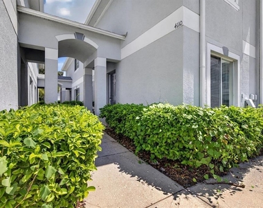 4110 Waterside Island Court - Photo Thumbnail 6