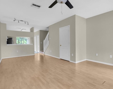 1338 Standridge Drive - Photo Thumbnail 5
