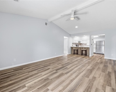 5108 Lawnton Court - Photo Thumbnail 7