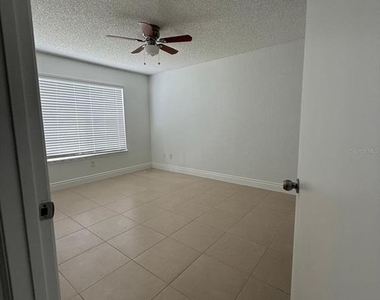 2218 Grand Cayman Court - Photo Thumbnail 12