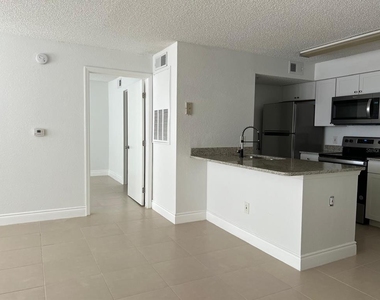 2218 Grand Cayman Court - Photo Thumbnail 6