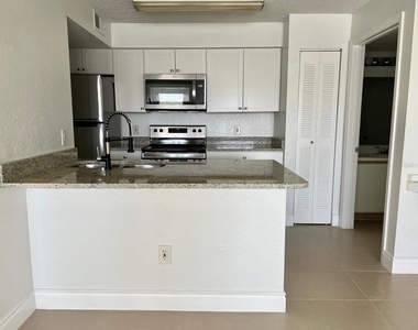 2218 Grand Cayman Court - Photo Thumbnail 5