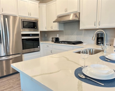 7950 Delwin Lane - Photo Thumbnail 5