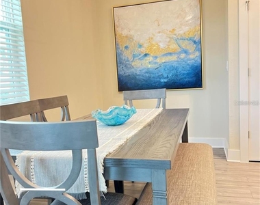 7950 Delwin Lane - Photo Thumbnail 3