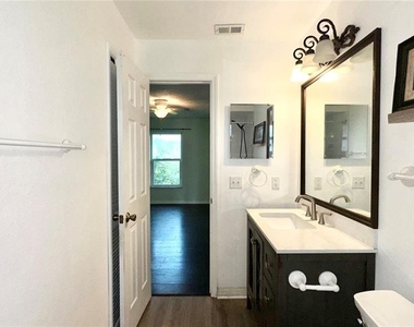 620 Brockton Drive - Photo Thumbnail 12