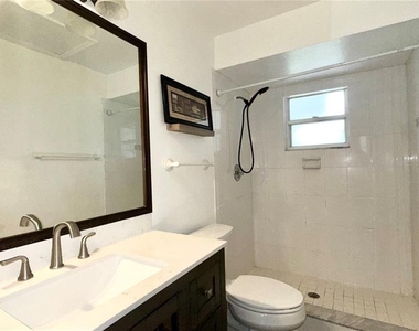 620 Brockton Drive - Photo Thumbnail 13