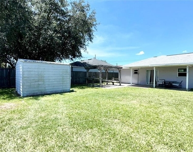 620 Brockton Drive - Photo Thumbnail 23