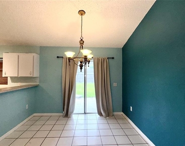 620 Brockton Drive - Photo Thumbnail 7