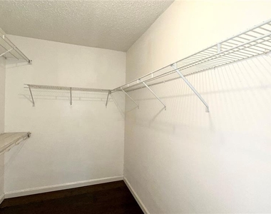 620 Brockton Drive - Photo Thumbnail 18
