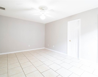 217 Australiann Way - Photo Thumbnail 1