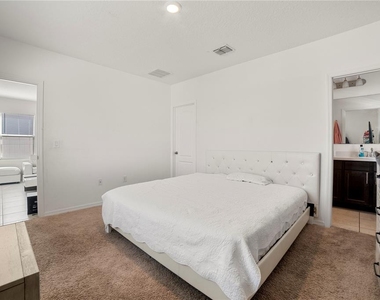 817 Bocavista Court - Photo Thumbnail 16